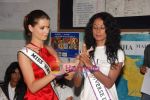 Miss Universe 2009 Stefania Fernandez during a visit to Kamathipura, Mumbai on Sunday,30 May 2010 (27).JPG