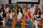 Miss Universe 2009 Stefania Fernandez during a visit to Kamathipura, Mumbai on Sunday,30 May 2010 (34).JPG