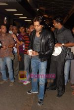 Ritesh Deshmukh leave for IIFA Colombo in Mumbai Airport on 1st June 2010 (16).JPG
