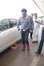 Anil Kapoor leave for IIFA Colombo in Mumbai Airport on 2nd June 2010  (4).JPG