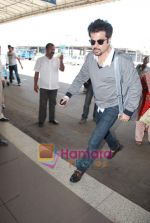 Anil Kapoor leave for IIFA Colombo in Mumbai Airport on 2nd June 2010  (6).JPG