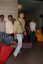 Vatsal Seth leave for IIFA Colombo in Mumbai Airport on 2nd June 2010 (143).JPG
