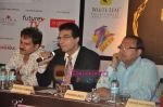 Dheeraj Kumar at Gold Awards Announcement in Holiday Inn, Mumbai on 5th June 2010 (5).JPG