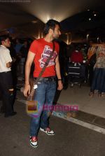 Jackie Bhagnani arrive back from IIFA in Mumbai Airport on 6th June 2010 (75).JPG