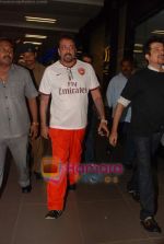 Sanjay Dutt, Anil Kapoor arrive back from IIFA in Mumbai Airport on 6th June 2010 (40).JPG