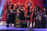 The Iconic Vamps Of Star Plus Perform At The Star Parivaar Awards 2010 (4).JPG