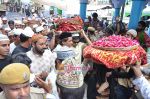 Emraan Hashmi and Prachi Desai visited Ajmer Sharif Dargah to promote their film Once Upon A Time in Mumbai on 25th July 2010 (4).jpg