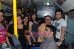 Emraan Hashmi, Prachi Desai travel by bus to promote Once upon a time in Mumbai in Curchgate, Mumbai on 29th July 2010 (35).JPG