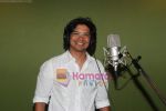 Shaan at the Song recording of first 3D film Bo Mamo with ten singer in Aadersh Shrivastava studio, Juhu on 4th Aug 2010 (3).JPG