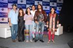 Shaan, Alisha Chinoy, Sonu Nigam at Reliance Mobile 3G tie up with Universal Music in Trident on 4th Aug 2010 (9).JPG