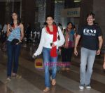 Vivek Oberoi, Sushmita Sen, Priyanka Alva snapped at Airport on 5th Aug 2010 (2).JPG