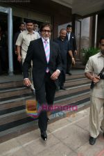 Amitabh Bachchan at ESPN Airtel Champions League press conference in Taj Land_s End, Bandra, Mumbai on 6th Aug 2010 (42).JPG