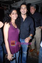 Dino Morea at Barcode 53 launch by Hiten and Gauri Tejwani in Andheri on 6th Aug 2010 (4).JPG