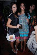 at Barcode 53 launch by Hiten and Gauri Tejwani in Andheri on 6th Aug 2010 (96).JPG