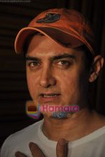 Aamir Khan at the special screening of Peepli Live  in Ketnav on 10th Aug 2010 (6).JPG