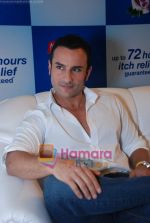 Saif Ali Khan at a promotional Head and Shoulders event on 10th Aug 2010 (36).JPG