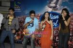 Sunidhi Chauhan, Abhijeet Sawant, Rakesh, Sriram, Bhoomi Chawla promote Indian Idol in Inorbit Mall  Malad , Mumbai on 11th Aug 2010 (3).JPG