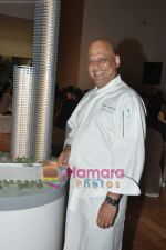 at world_s tallest building Lodha One event in Parel on 22nd Aug 2010 (30).JPG