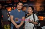 Aamir Khan, Asha Bhosle at Teesri manzil screening on 4th Sept 2010 (5).JPG