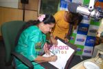 Asha Bhosle launches Unheard Melodies at Radio City in association with Universal in Bandra on 6th Sept 2010 (21).JPG