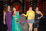 Tanaaz Currim, Bobby Darling, Roshni Chopra on the sets of Aahat serial in Goregaon on 6th Sept 2010 (3).JPG