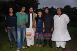 Yashpal Sharma, Riya Sen, Ashutosh Rana at A Strange Love Story film on location in Kamalistan on 8th Sept 2010 (4).JPG