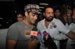 Salman Khan leave for Norway Film Festival in International Airport, Mumbai on 13th Sept 2010 (5).JPG