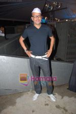 Narendra Kumar Ahmed at Narendra Kumar_s Show at Lakme Winter opening night in Tote on 16th Sept 2010 (11).JPG
