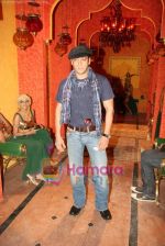 Salman Khan shoot for bigg boss 4 music video for COLORS in Film City, Goregaon on 16th Sept 2010.JPG