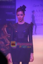 Model walks the ramp for Jelin George Show at Lakme Winter fashion week day 1 on 17th Sept 2010 (13).JPG
