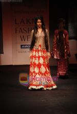Model walks the ramp for Krishna Mehta Show at Lakme Winter fashion week day 1 on 17th Sept 2010 (77).JPG