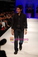 Model walks the ramp for Harangad Singh Show at Lakme Winter fashion week day 2 on 18th Sept 2010.JPG