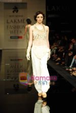 Model walks the ramp for Ritu Kumar Show at Lakme Winter fashion week day 2 on 18th Sept 2010 (45).JPG