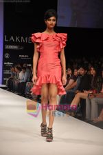 Model walks the ramp for Rajat Tangri Show at Lakme Winter fashion week day 3 on 19th Sept 2010 (30).JPG