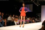 Model walks the ramp for Soup By Sougat Paul Show at Lakme Winter fashion week day 4 on 20th Sept 2010 (32).JPG