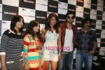Ranbir Kapoor, Priyanka Chopra promote Anjaani Anjaani in Killer Store on 19th Sept 2010 (14).JPG