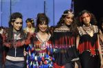 Shraddha Kapoor walks the ramp for Malini Ramani Show at Lakme Winter fashion week day 5 on 21st Sept 2010 (24).JPG