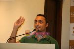 Rahul Bose at charity auction press meet in Tardeo on 23rd Sept 2010 (4).JPG