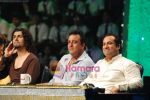 Kangana Ranaut, Sonu Nigam, Sanjay Dutt, Irrfan Khan on the sets of Chhote Ustaad in Mumbai on 27th Sept 2010 (5).JPG