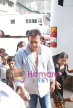 Sanjay Dutt on the sets of Chhote Ustaad in Mumbai on 27th Sept 2010 (25).JPG