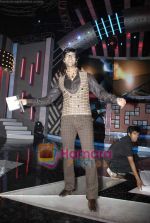  on the sets of Sa Re Ga Ma in Famous Studio on 28th Sept 2010 (65).JPG