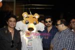 Anil Kapoor, Anand Raj Anand at Common Wealth Games song launch produced by Anand Raj Anand in Vie Lounge on 29th Sept 2010 (3).JPG