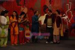 Rishi, Kapoor Neetu Singh on the sets of Taarak Mehta Ka Oolta Chasma in Kandivili on 29th Sept 2010 (11).JPG
