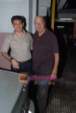 Prem Chopra at Anjaana Anjaani screening hosted by Salim Khan in Ketnav, Bandra on 30th Sept 2010 (3).JPG