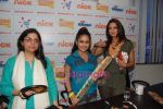 Sonali Bendre and Avika Gor at Let_s Just Play Nick show launch in Colors office on 30th Sept 2010 (6).JPG