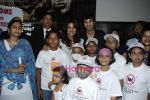 Priyanka Chopra, Ranbir Kapoor spend time Cancer Aid & Research Foundation kids in PVR on 1st Oct 2010 (16).JPG