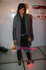 Manasi Scott at ladies wear launch by Riyaz Ganji Show in Vie Lounge on 6th Oct 2010 (3).JPG