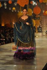 Model walks the ramp for Manish Malhotra Show on day 1 of HDIL on 6th Oct 2010 (36)~0.JPG