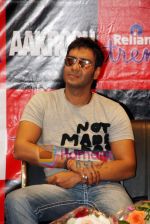 Ajay Devgan at Aakrosh music launch in Relaince Trends, Bandra on 7th Oct 2010 (7).JPG
