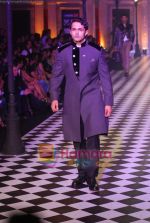 Model walks the ramp for Karan Johar and Varun Bahl_s show on Day 2 of HDIL on 7th Oct 2010 (62).JPG